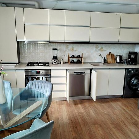 Exclusive Living Apartment Bucharest Luaran gambar