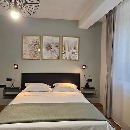 Exclusive Living Apartment Bucharest Luaran gambar